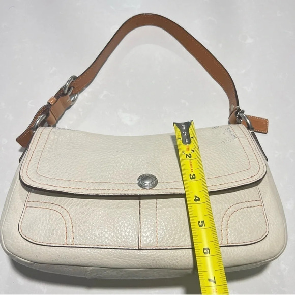 COACH SINGLE TAB OFF WHITE BROWN STRAP SHOULDER  PEBBLED LEATHER BAG - Picture 11 of 16